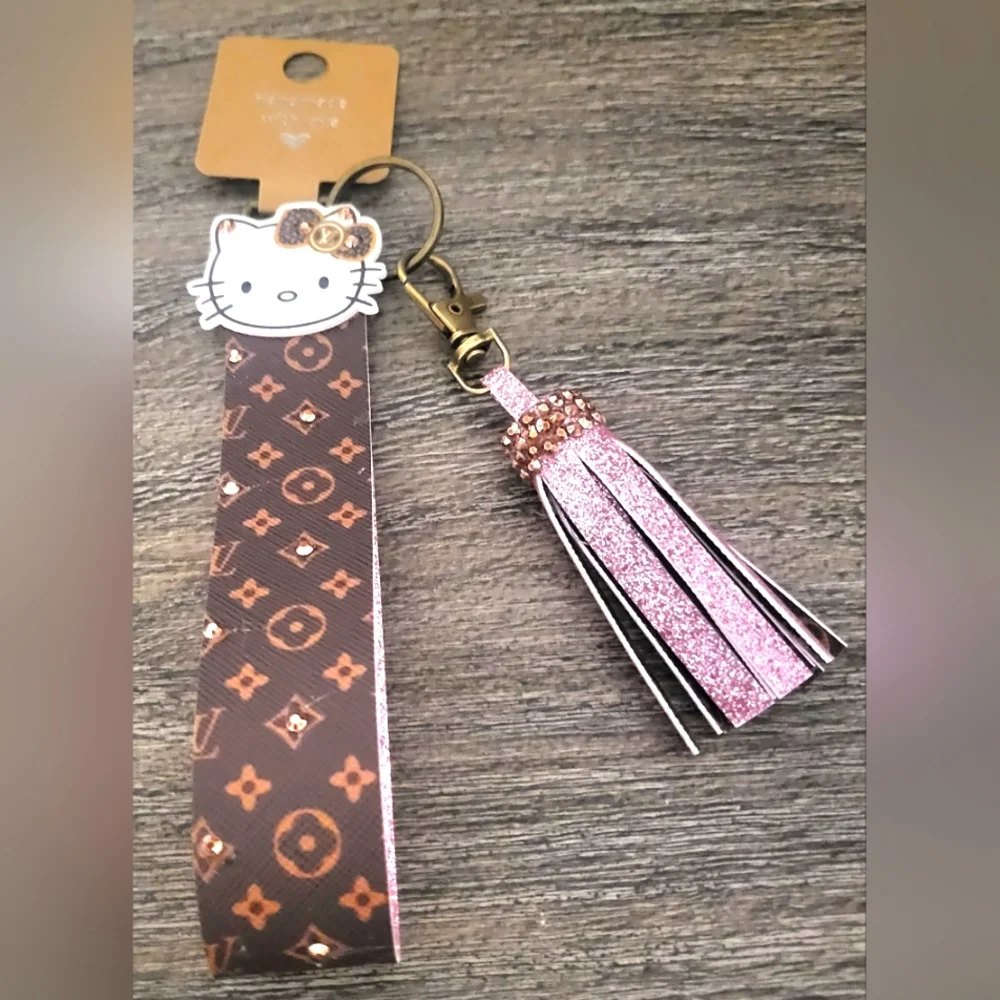 Hello Kitty Designer Inspired Key Fob Wristlet 🎉2/$30🎉 - Picture 1 of 6
